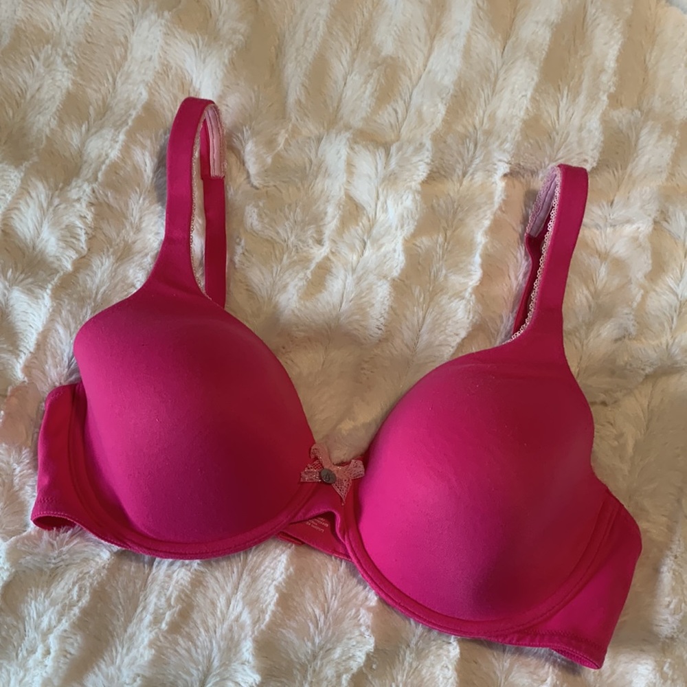 Victorias Secret Body by Victoria Lined Perfect Coverage Bra 36C